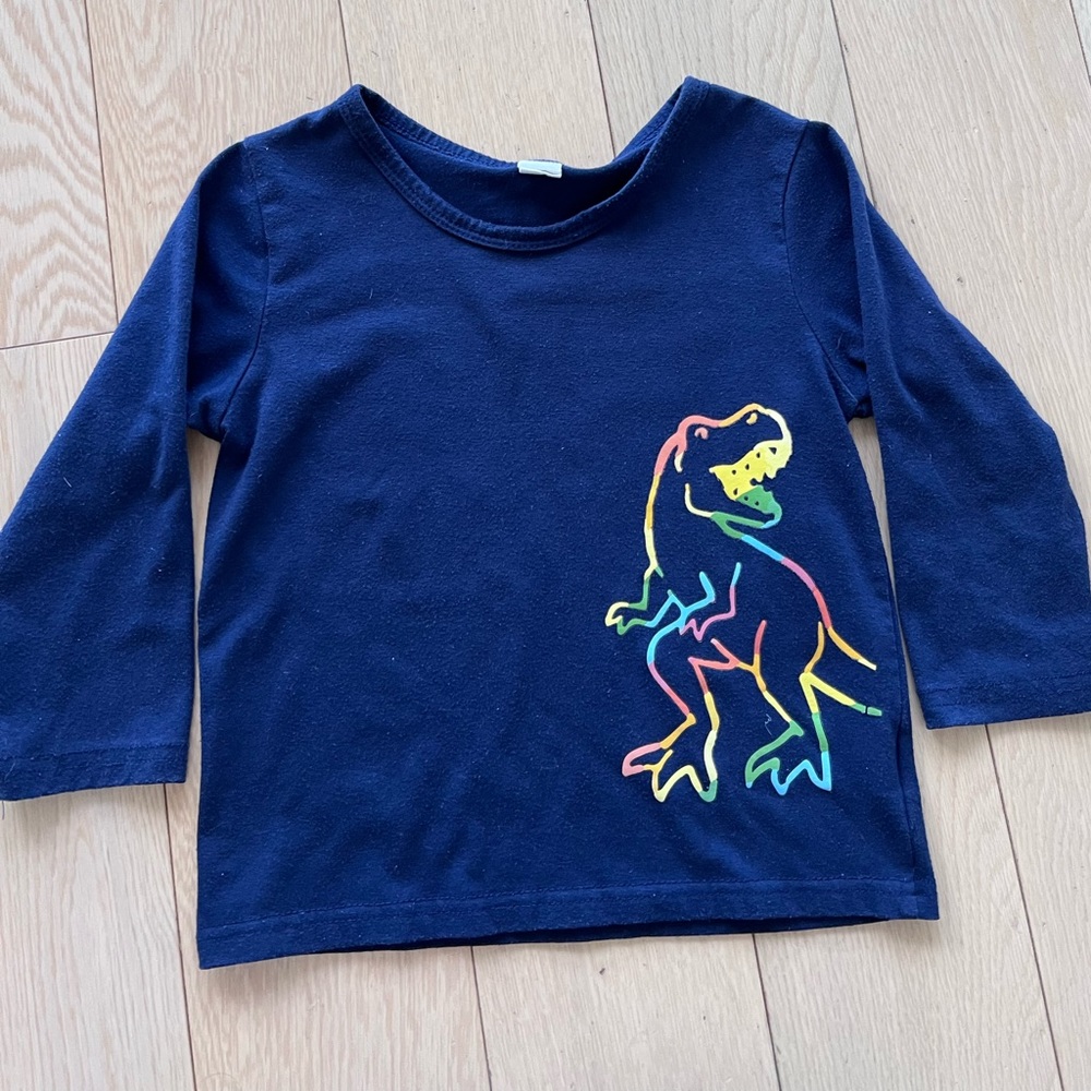 Dinosaur printed blue long sleeve shirt. Crew neck. Size 3T